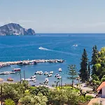 アパートホテル Eptanisos Beachfront Zante