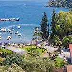 アパートホテル Eptanisos Beachfront Zante