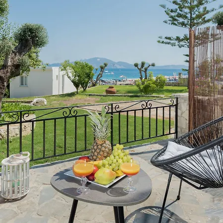 Eptanisos Beachfront Zante Lägenhetshotell 4*