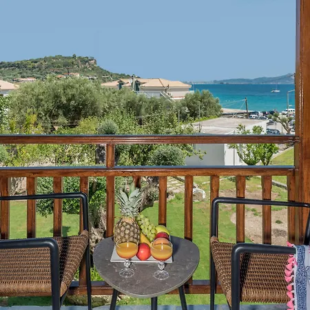 Lägenhetshotell Eptanisos Beachfront Zante