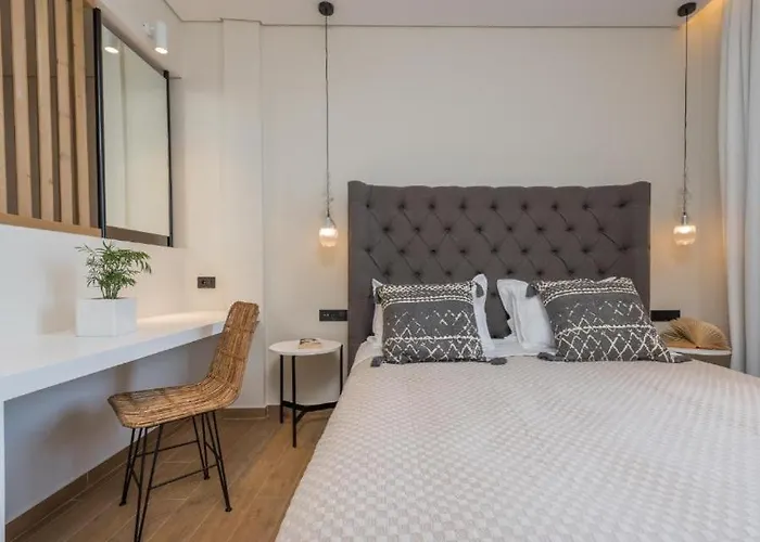 Eptanisos Beachfront Zante Aparthotel 4*