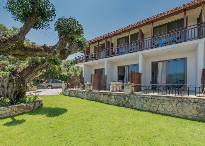 Eptanisos Beachfront Zante Aparthotel 4*
