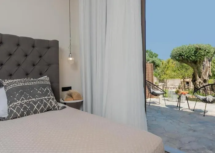 Eptanisos Beachfront Zante Aparthotel